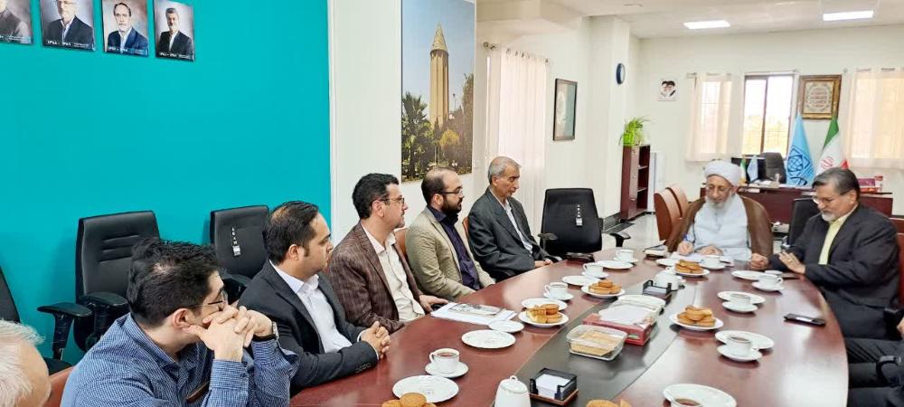 نشست رییس نهاد مقام معظم رهبری در دانشگاههای استان با رییس، معاونان و اعضای هیات علمی دانشکده معماری و شهرسازی